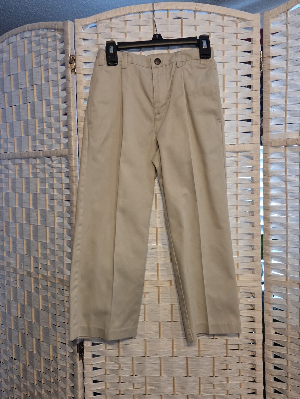Talbots Kids Classic Straight Fit Khaki Pants, Like New, Size 6